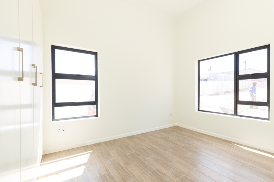 2 Bedroom Property for Sale in Velddrif Western Cape